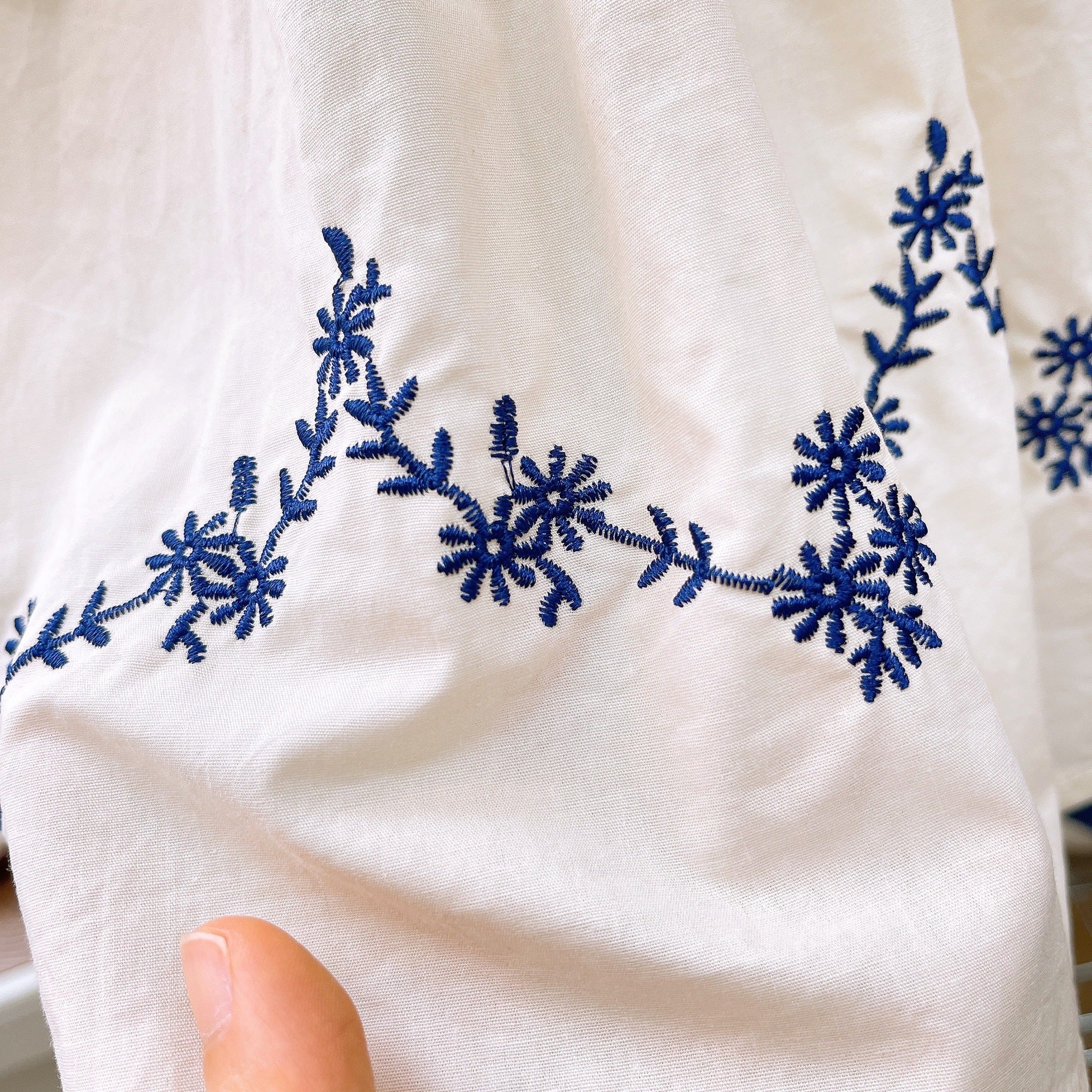 Cubs lane White Embellished Blouse and Pant Set