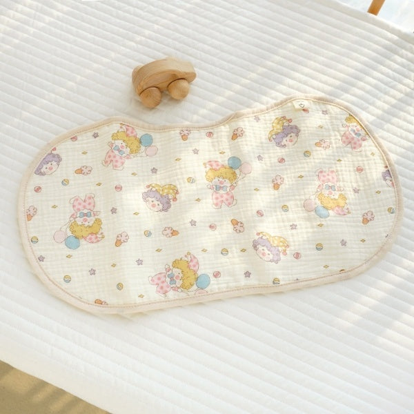 Cubs Lane Baby Burp Cloth Shoulder Pad