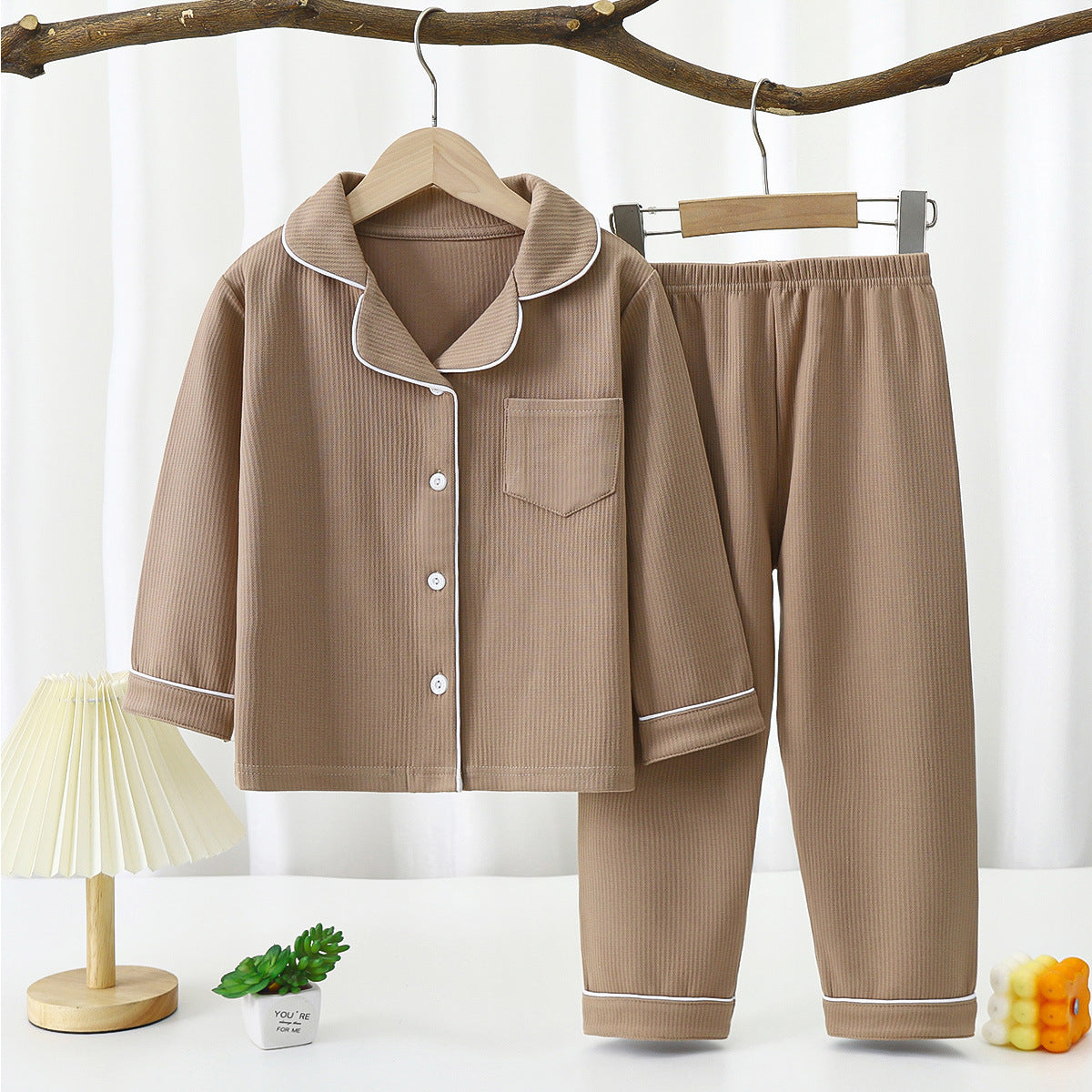 Cubs Lane home clothes suits for boys and girls, autumn and winter